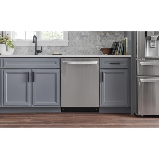 LG 10 Cycle Dishwasher with Hidden Controls
