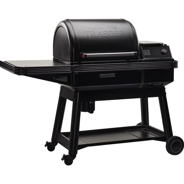 Traeger Ironwood<sup>®</sup> Freestanding Wood-Pellet BBQ Grill