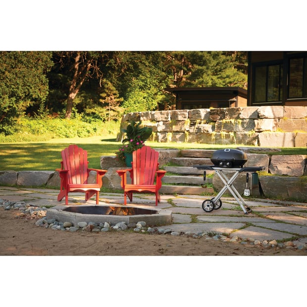 Napoleon TravelQ PRO285X Portable 2 Burner Liquid Propane BBQ Grill with Scissor Cart