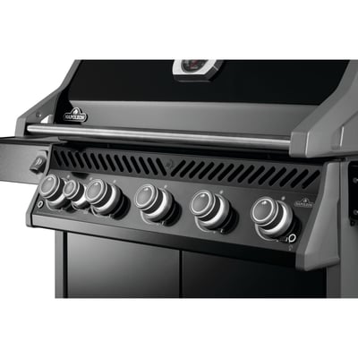 Napoleon Rogue PRO 625 Freestanding 6 Burner Natural Gas BBQ Grill with Infrared Side Burner