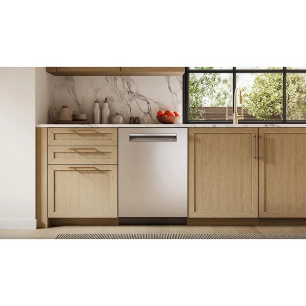 Bosch 800 6 Cycle Dishwasher with Hidden Controls