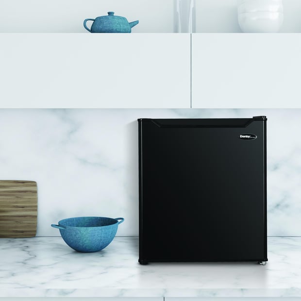 Danby Freestanding 18 inch 1.6 cu.ft. Compact Bar Refrigerator
