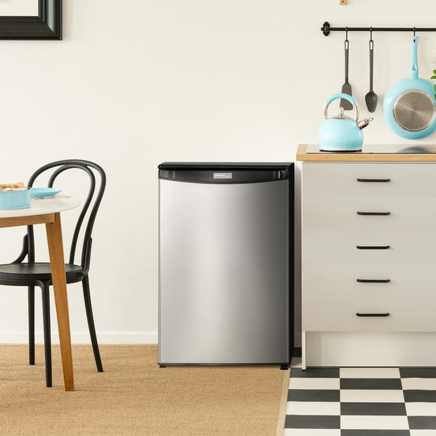 Danby Freestanding 21 inch 4.4 cu.ft. Compact Bar Refrigerator