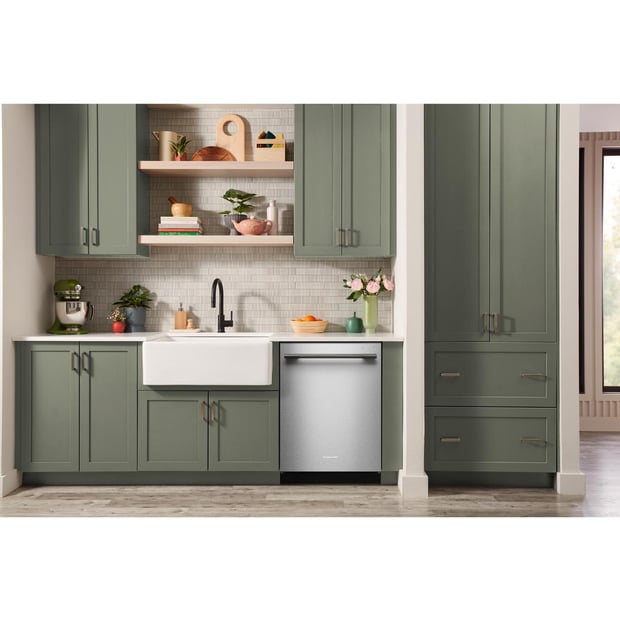 KitchenAid 5 Cycle Dishwasher with Hidden Controls