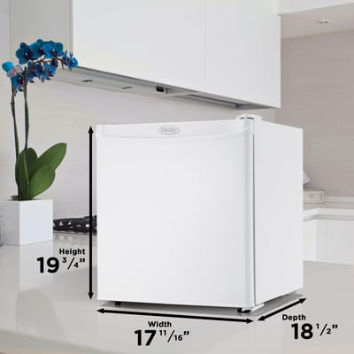 Danby Freestanding 18 inch 1.6 cu.ft. Compact Bar Refrigerator