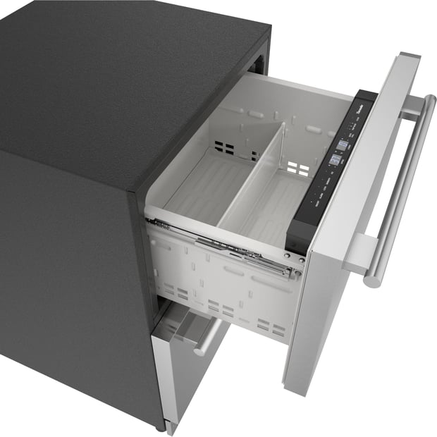 Thermador Built-in 24 inch 4.3 cu.ft. Refrigerator Freezer Drawers