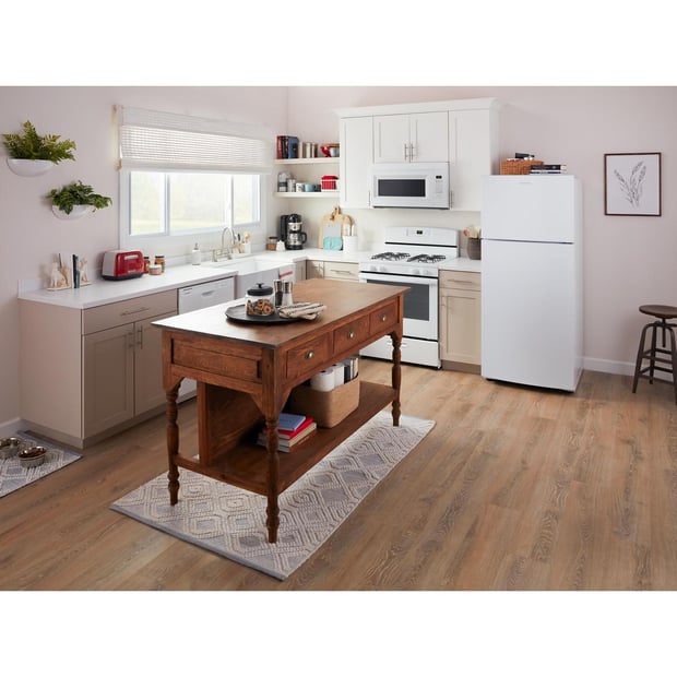 Amana 19.3 cu.ft. Top-Freezer Refrigerator