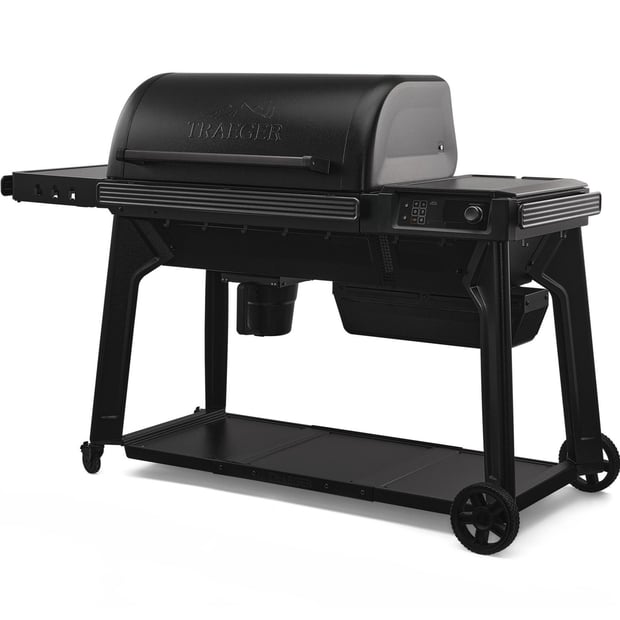 Traeger Woodridge Pro Freestanding Wood-Pellet BBQ Grill