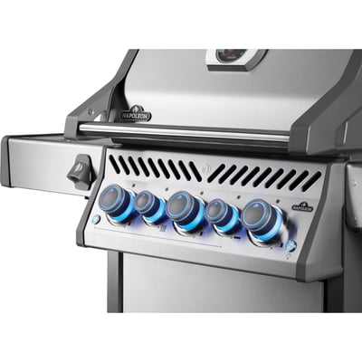 Napoleon Rogue PRO-S 425 Freestanding 5 Burner Natural Gas BBQ Grill with Infrared Side and Rear Burner