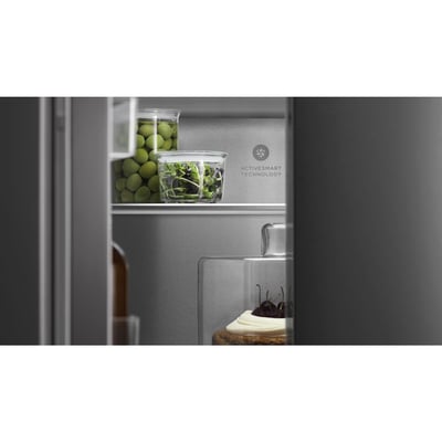 Fisher & Paykel 18 cu.ft. Built In French-Door Refrigerator