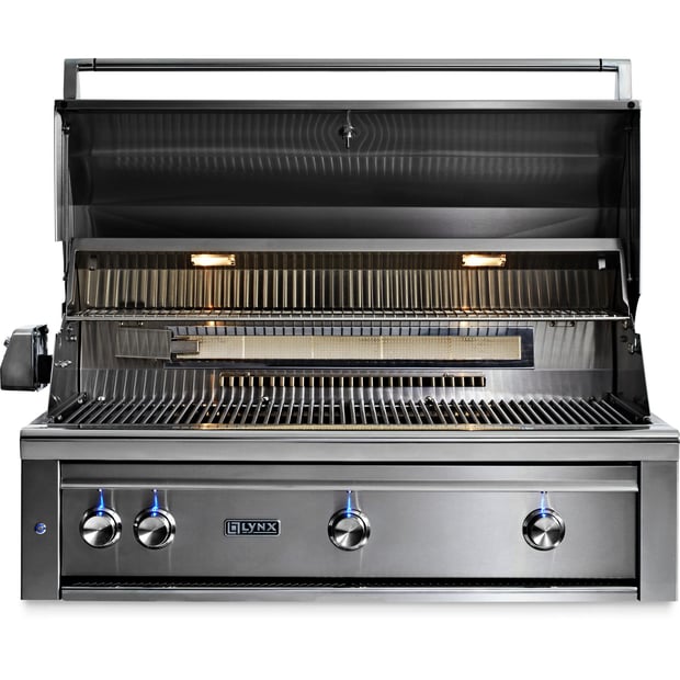 Lynx Professional Built-in 4 Burner Liquid Propane BBQ Grill with Trident Infrared Burners and Rotisserie