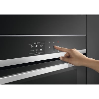 Fisher & Paykel 24 inch Single Wall Oven with Convection