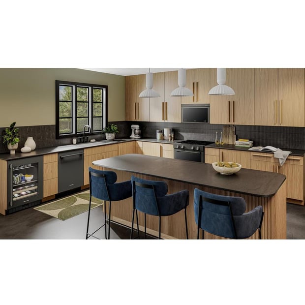 KitchenAid Built-in 24 inch 4.89 cu.ft Beverage Centre