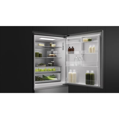 Fisher & Paykel 18.2 cu.ft. Counter-Depth Bottom-Freezer Refrigerator
