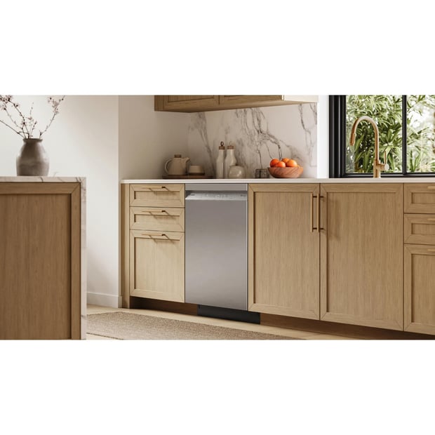 Bosch 300 Series 5 Cycle Dishwasher with Hidden Controls