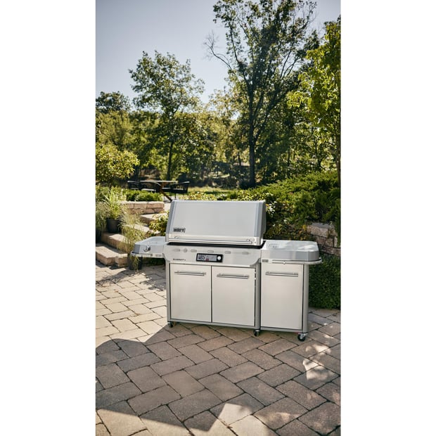 Weber Summit Smart FS38X E and FS38X S Freestanding 5 Burner Liquid Propane BBQ Grill