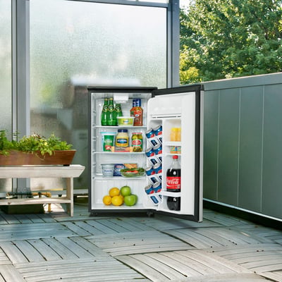 Danby Free-standing 18 inch 3.3 cu.ft. Compact Bar Refrigerator