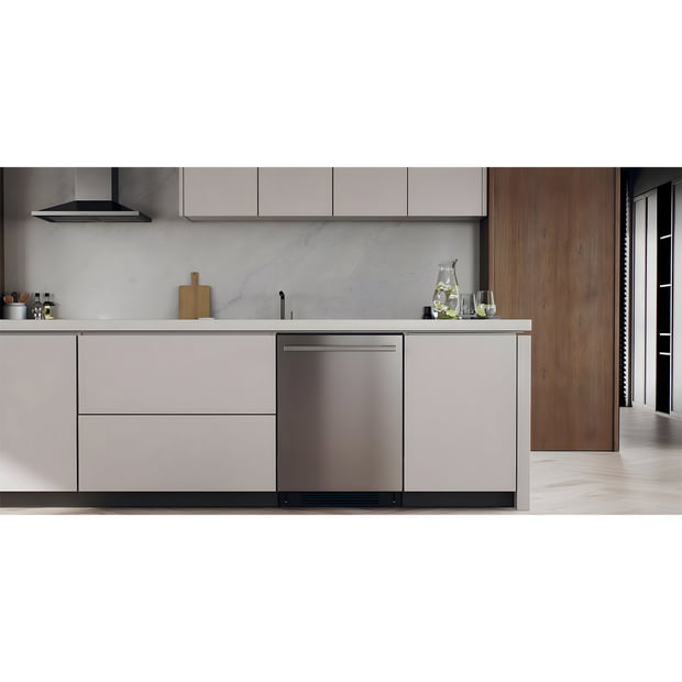 LG 24-inch 39 dB Dishwasher with Hidden Controls and Third Rack