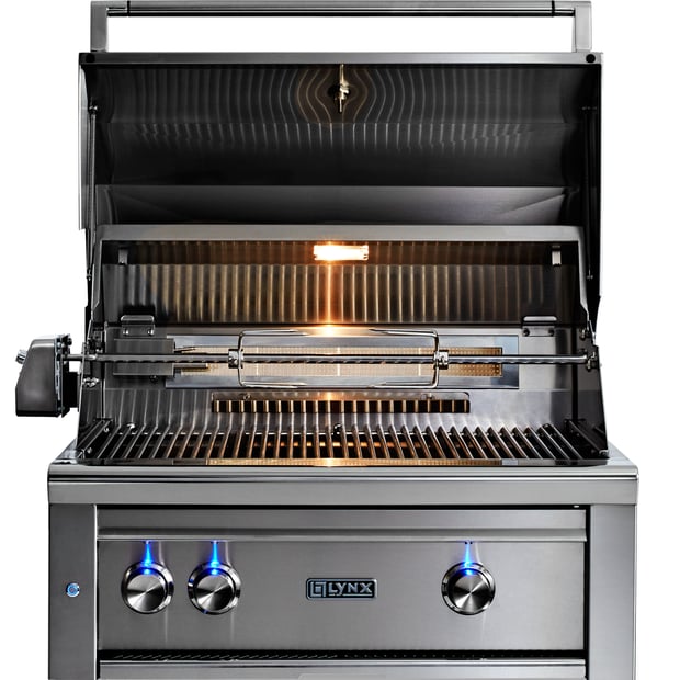 Lynx Professional Built-in 3 Burner Natural Gas BBQ Grill with Ceramic Burner and Rotisserie