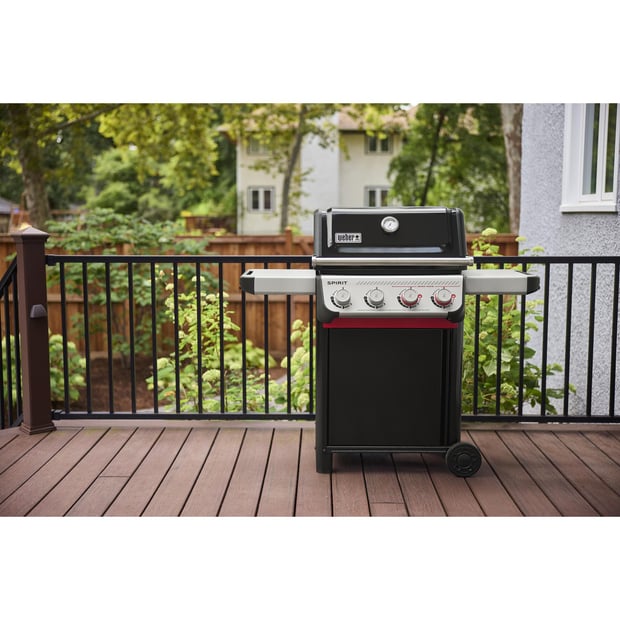 Weber Spirit E-425 Freestanding 4 Burner Liquid Propane BBQ Grill