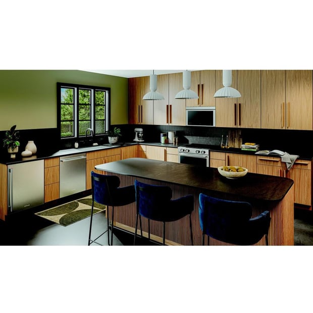 KitchenAid Built-in 24 inch 5.0 cu.ft Compact Undercounter Refrigerator