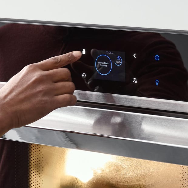 Viking 30 inch Single Steam Wall Oven with Convection
