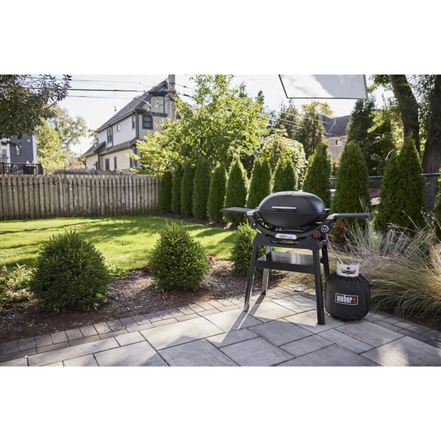 Weber Q 2800N+ Portable 2 Burner Liquid Propane BBQ Grill