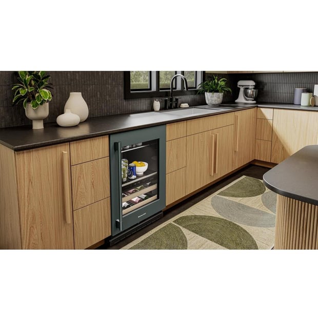 KitchenAid Built-in 24 inch 4.89 cu.ft Beverage Centre