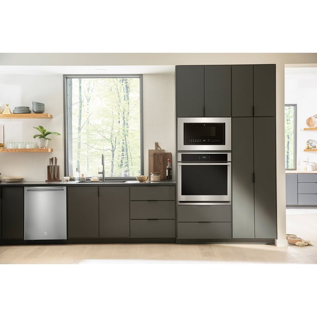 Electrolux 8 Cycle Dishwasher with Hidden Controls